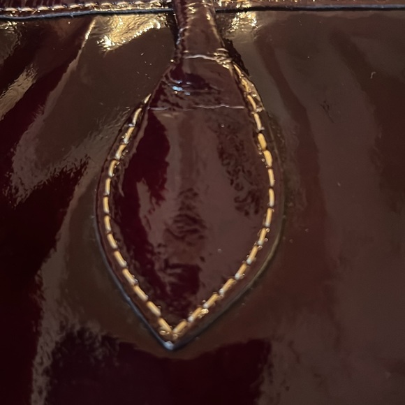 Dooney and bourke patent leather purple purse - Picture 10 of 15